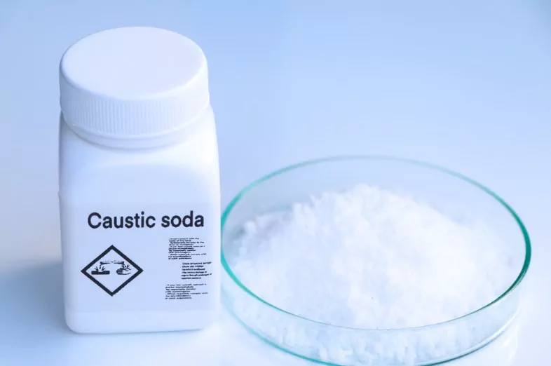 caustic soda in bottle for cleaning chimney